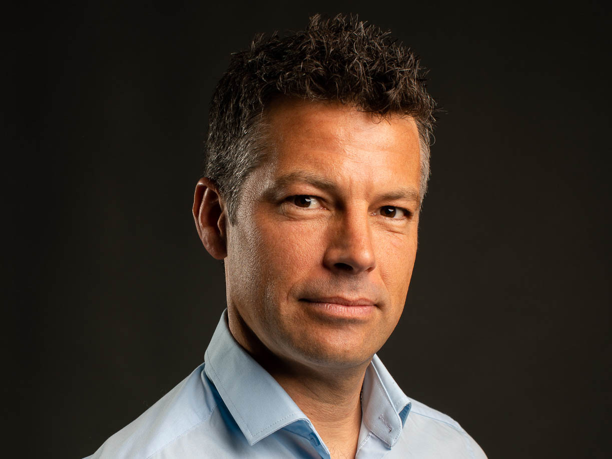 Tom Griffiths, Managing Director Scotlens